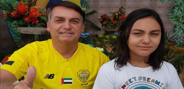 A declaração do presidente Jair Bolsonaro (PL) de que não vacinaria contra a Covid-19 sua filha mais nova, Laura, de 11 anos, mesmo após a aprovação pela Agência Nacional de Vigilância Sanitária (Anvisa) no último 16 de dezembro, levantou dúvidas sobre qual é o papel dos pais e responsáveis quando o assunto é a imunização de menores de idade.