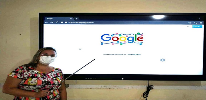 Escolas de Porciuncula terão lousa digital