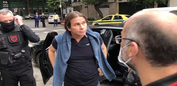 Promotores do Ministério Público do estado (MPRJ) acusam o delegado Maurício Demétrio Afonso Alves de tentar armar duas operações falsas,