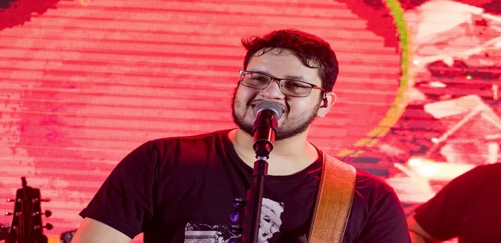 Maurilio Músico gravou com gigantes do sertanejo e fez hit. O artista morreu em Goiânia devido a uma tromboembolia pulmonar.