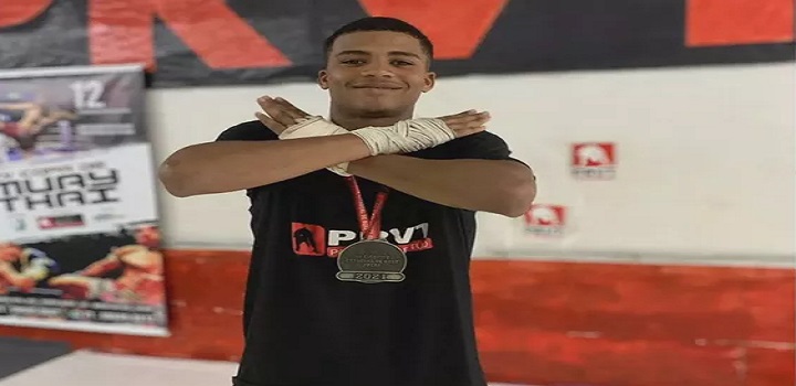 A família diz que policiais militares atiraram, e que não havia qualquer confronto quando Vítor Reis de Amorim foi atingido nas costas.