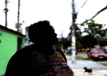 Ex-faxineira que trabalhou em delegacia onde o Mauricio Demetrio era delegado, o acusa de racismo