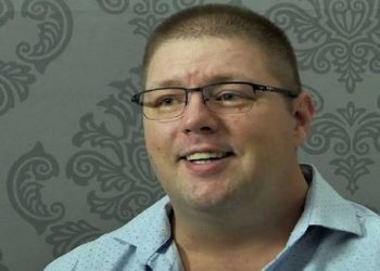 Johann Steynberg, criador da pirâmide financeira com Bitcoin Mirror Trading International, foi preso no Brasil.