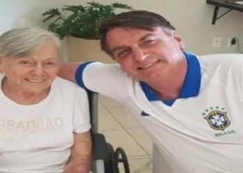 Morre a mãe de Bolsonaro