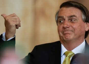 Bolsonaro gasta R$ 35 milhões com cartão