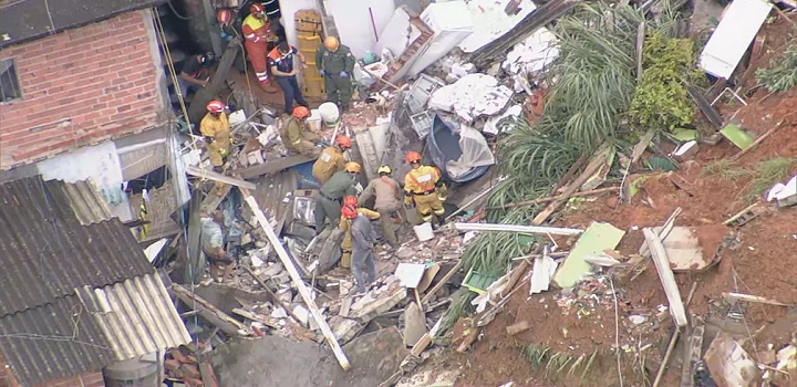Chuvas deixam 18 mortos, fazem rios transbordarem e alagam cidades no estado de São Paulo