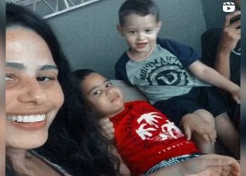 Stephany Ferreira Peixoto, de 36 anos, que, segundo a polícia, matou seus dois filhos, Bruno, de 6 anos, e Arthur, de 3, tem várias publicações nas redes sociais falando sobre a alegria de ser mãe e com declarações de amor e carinho às crianças.