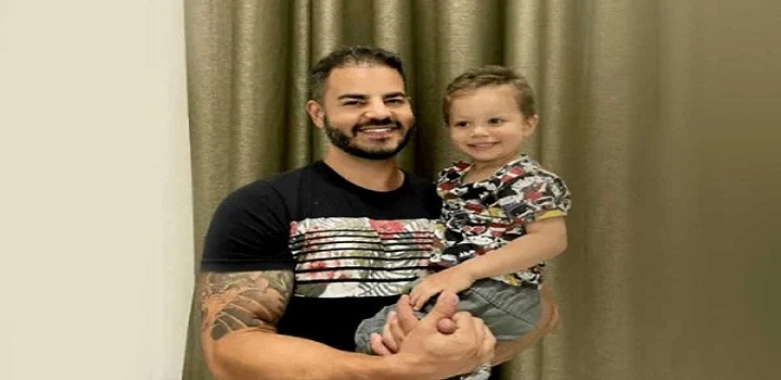 Filho de 2 anos de delegado morre engasgado com tampa de garrafa pet O delegado Carlos Alberto Gomes Pereira Filho escreveu uma carta enviada à imprensa na terça-feira (11/1)