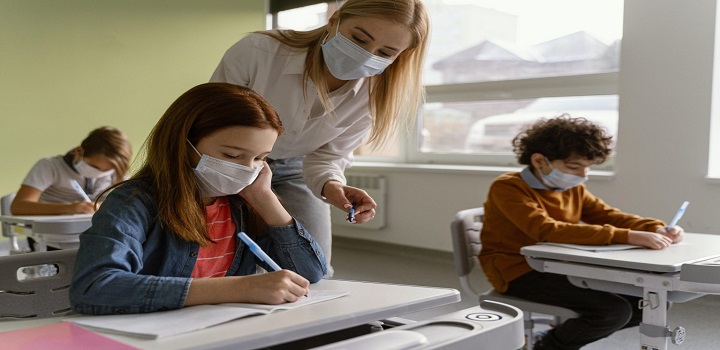PIso salarial dos profesores: reajuste em 2022