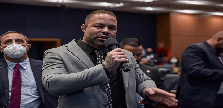 Deputado Filippe Poubel quer zerar ICMS de combustíveis no Estado do RJ* *_Projeto de lei está em tramitação na Alerj_*