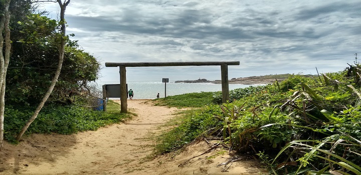 Jovem usa LSD E TEM A BARRIGA ABERTA EM GUARAPARI