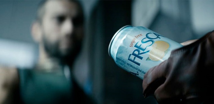 Fresca é a segunda bebida não-alcoólica de propriedade da Coca a ser transformada em uma versão alcoolizada. Em 2020, lançou com sucesso o seltzer Topo Chico.(Foto: divulgação)