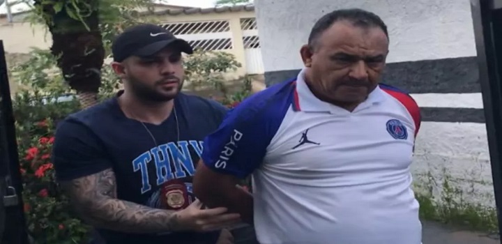 José Ferreira, conhecido como 'Darinho', teria estuprado pelo menos oito crianças, com idades de 6 e 12 anos, geralmente, enquanto elas dormiam. Polícia acredita que existam outras vítimas.