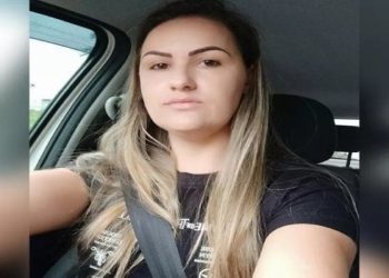 Mulher é encontrada morta em carro carbonizado e marido é suspeito