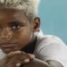Menino da Cidade de Deus: Descoberto por acaso e revelado em um ensaio de fotos que estourou nas redes sociais, o menino Davi ganhou a chance de mudar sua trajetória tão dura