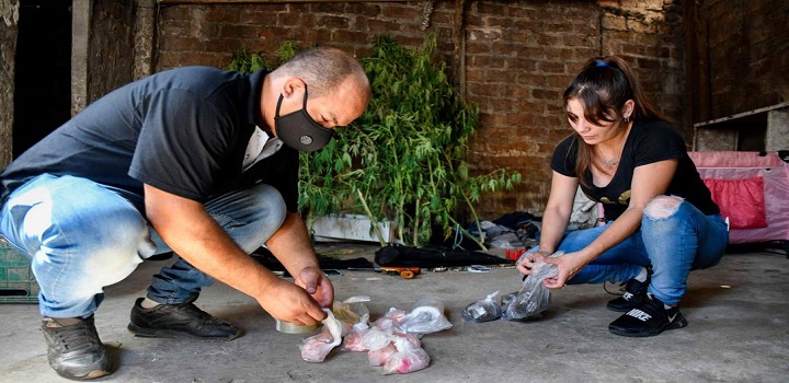 Argentina investiga mortes apos uso de cocaina