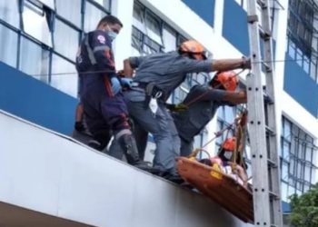 Uma mulher atirou-se da janela durante a realização da prova da Ordem dos Advogados do Brasil (OAB) em Sorocaba, no interior de São Paulo. A identidade da vítima não foi revelada.