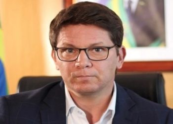 Mario Frias sofre inafrto