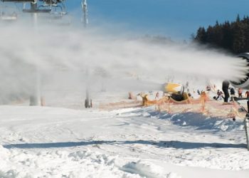 China produz neve artificial para olimpiadas de inverno