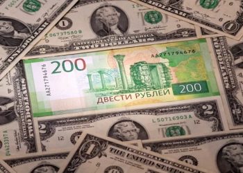 EUA aplicam sanções econômicas a Rússia