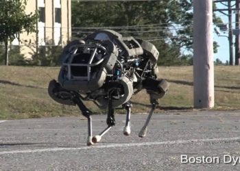 Corpo de Bombeiros da cidade de Nova York deverá usar os cães robôs Spot da Boston Dynamics para missões de busca e resgate em condições extremas, como em ocorrências de incêndio