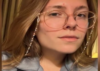 A jornalista ucraniana Alexandra Kuvshinova, de 24 anos, morre em ataque russo