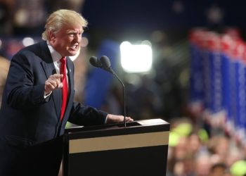 Crise interna nos EUA: Veja como Donald Trump explora a crise para atacar o presidente Joe Biden