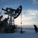 EUA alertam que sanções secundárias contra a China podem elevar preços globais da energia. Proposta de tarifas de 100% para China e Índia gera cautela entre aliados europeus.