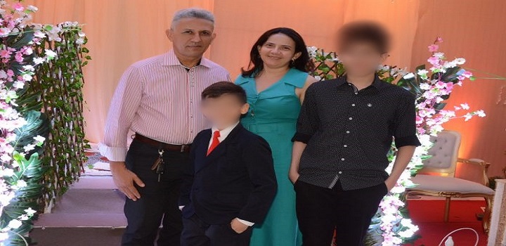 adolescente de 13 anos admitiu ter matado a própria mãe, de 47, e o irmão mais novo, de 7 anos de idade. O crime aconteceu no último sábado (19) na cidade de Patos (PB