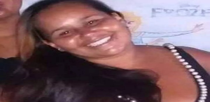 Mulher de 34 anos foi morta com tiro, e seu ex-companheiro é o principal suspeito. Crime aconteceu em Guarujá.