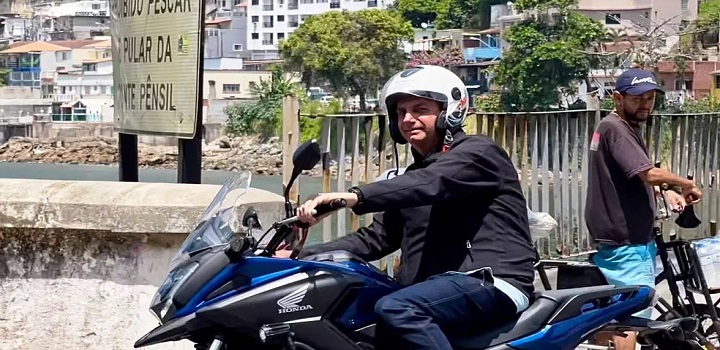 Férias de Bolsonaro no litoral de SP custaram R$ 130 mil por dia aos cofres públicos; total chegou a R$ 915 mil
