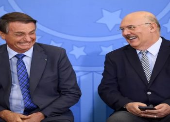 Pastores ligados a Bolsonaro conseguem verbas do MEC