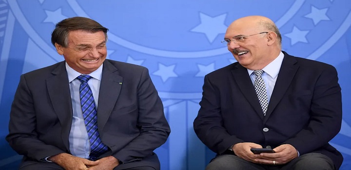 Pastores ligados a Bolsonaro conseguem verbas do MEC