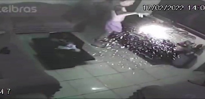 Cigarro eletrônico explode na boca de músico em Brasília: ‘Uma bomba-relógio dentro de casa’; assista ao vídeo