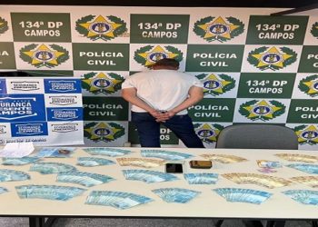 Pastor golpista em Campos