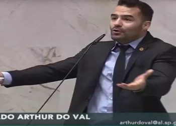 Arthur do Val entrega defesa prévia ao Conselho de Ética da Alesp