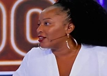 Tia Má, racismo