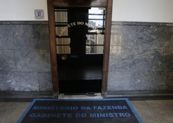 Gabinete criado por Bolsonaro para despachar no Rio custou R$ 1,7 milhão e nunca foi usado por ele