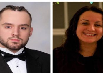 Uma brasileira de 49 anos morreu após ser baleada pelo próprio filho, na cidade de Pensacola, na Flórida,