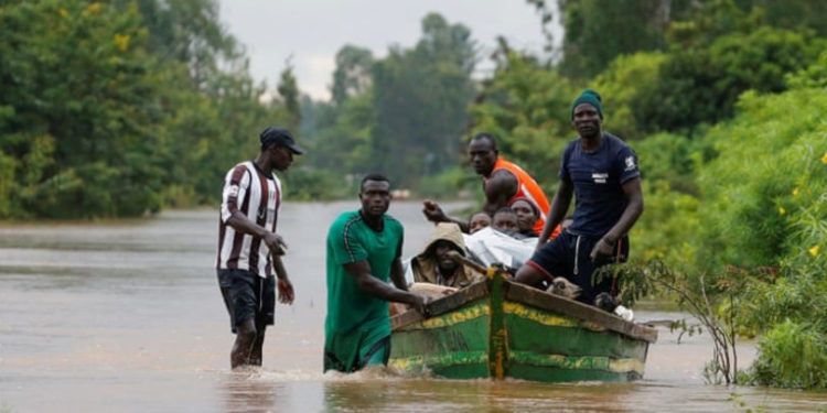 Enchente na África do Sul: Fenômeno climático já matou centenas de pessoas no sudeste sul-africano