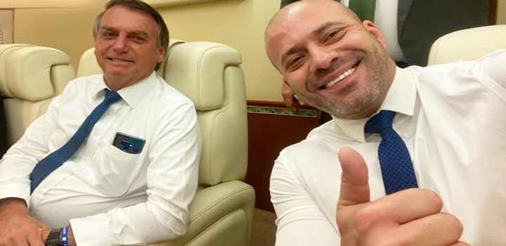 Bolsonaro assina decreto que dá indulto a Daniel Silveira, condenado pelo STF