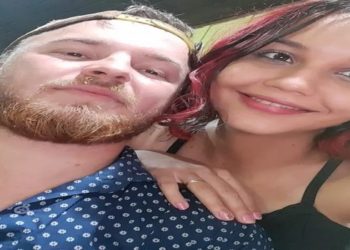 O marido suspeito de matar Ângela Rocha Pereira, de 22 anos, em Colniza, a 1.065 km de Cuiabá, no domingo (24), está tentando fugir para os Estados Unidos com a ajuda do irmão