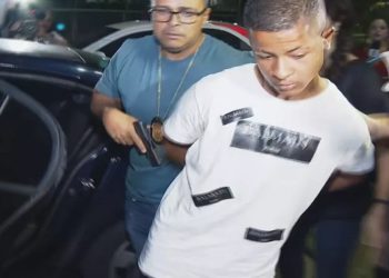 José Felipe Leite Tunholi, de 19 anos, confessou ter dado as facadas no jornalista Gabriel. Ele foi transferido para a Penitenciária da Papuda, nesta terça.