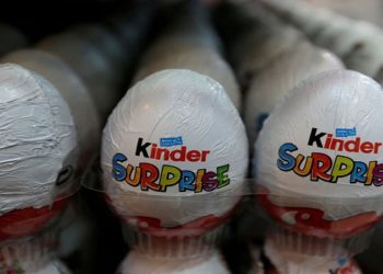 Anvisa proíbe a comercialização, distribuição, importação e uso de produtos da marca Kinder no Brasil.