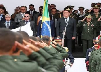 Depois de revelados os gastos milionários das Forças Armadas com viagra, picanha, remédio para calvície, heineken e prótese peniana, documento mostra que os militares reservaram R$ 546 mil para comprar botox