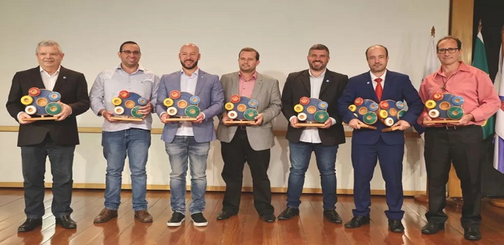 Sete prefeitos do RJ, sendo seis do interior, vão concorrer à etapa nacional do Prêmio Prefeito Empreendedor