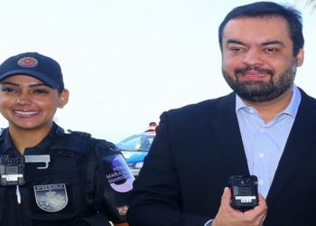 Governador Cláudio Castro, cameras de seguranças na PM