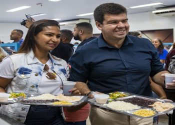 Restaurante popular de macaé reabre com refeições gratuitas
