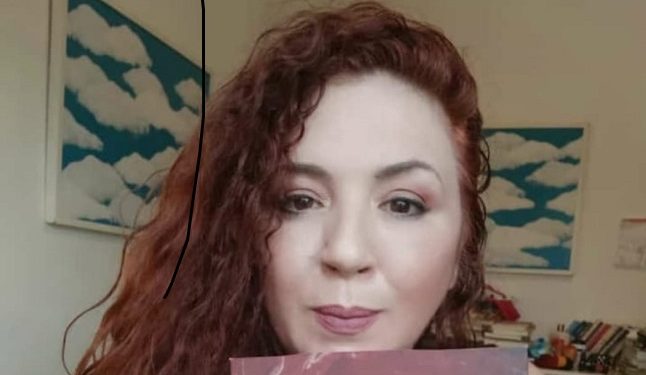 Livro de Mara Coradello: Crítica de Deneval Siqueira de Azevedo Filho