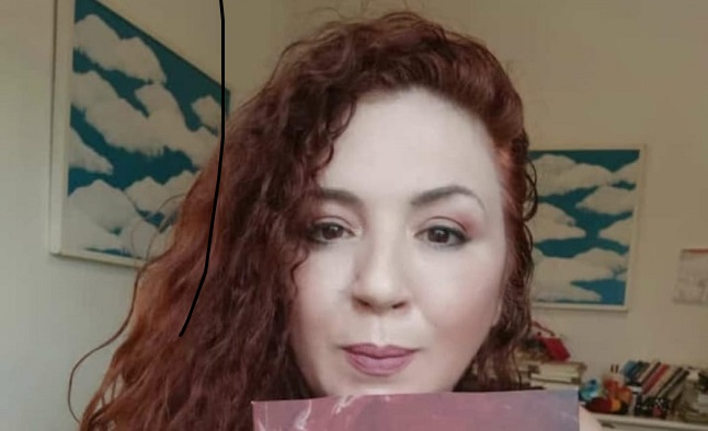 Livro de Mara Coradello: Crítica de Deneval Siqueira de Azevedo Filho
